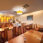 Hotel Maxmilian Lifestyle