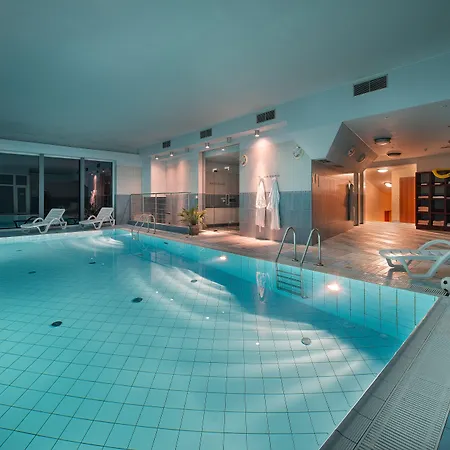 Hotel Maxmilian Lifestyle 4*