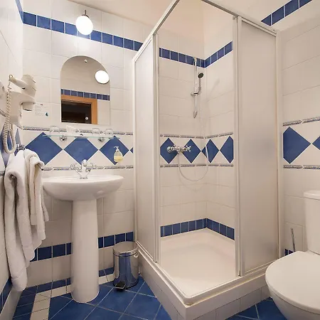 Hotel Maxmilian Lifestyle Loucen