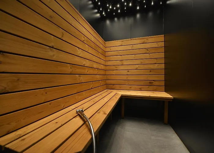 Maxmilian Lifestyle Hotel Loučeň