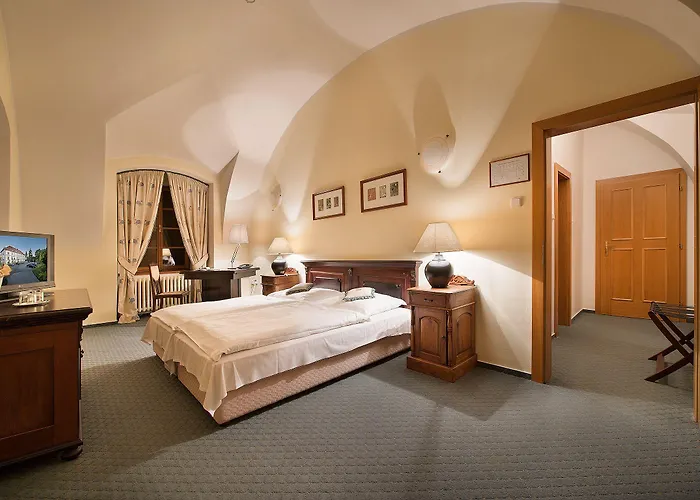 Hotel Maxmilian Lifestyle Loucen