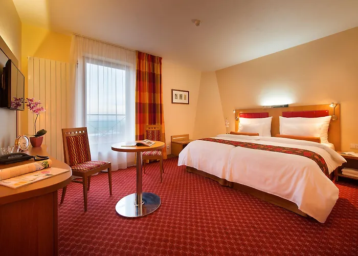 Maxmilian Lifestyle Hotel