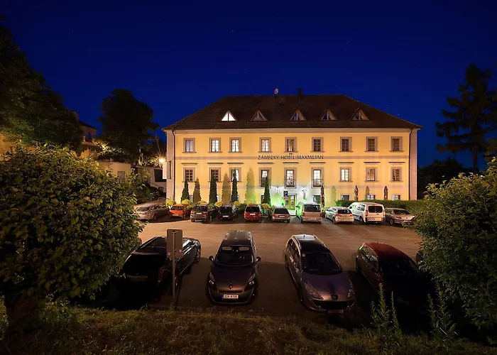 Maxmilian Lifestyle Hotel Loucen